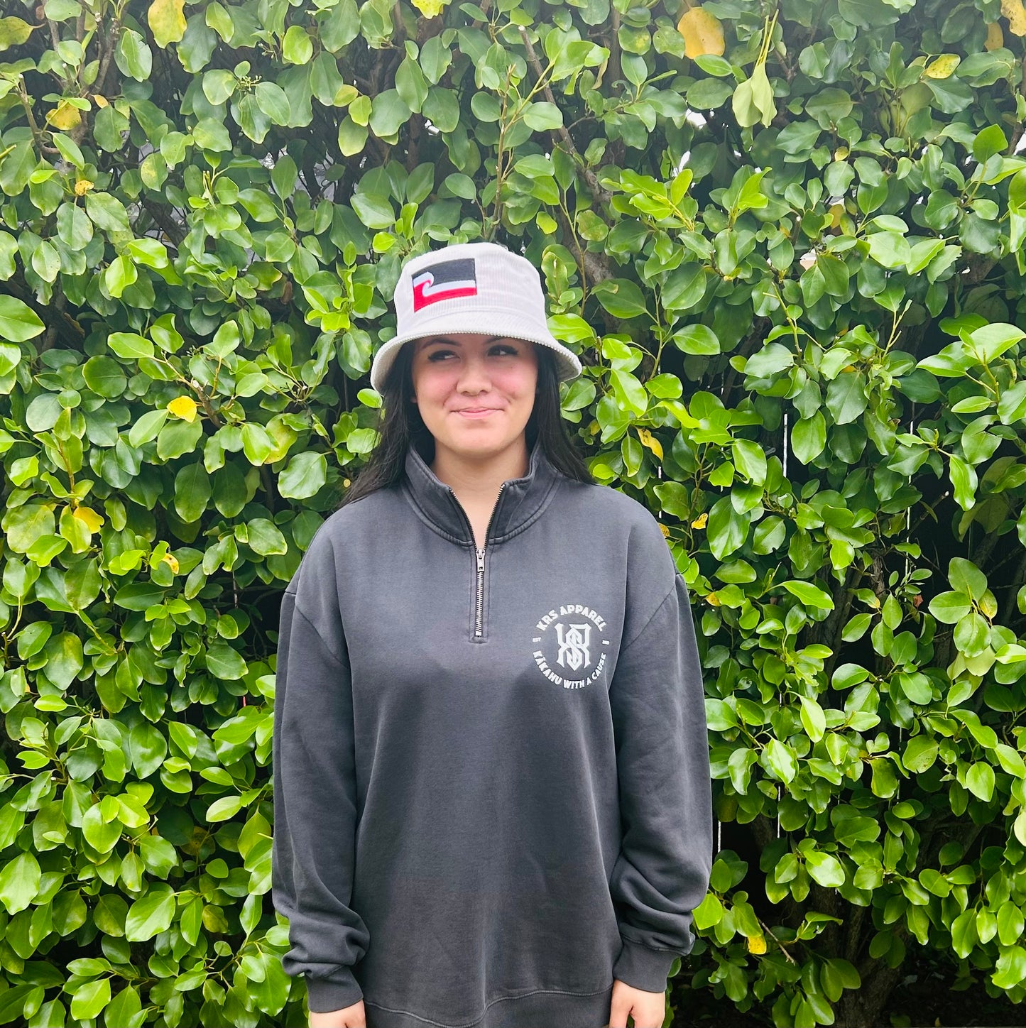 TINO RANGATIRATANGA GLOW & THE DARK HALF ZIP CREW
