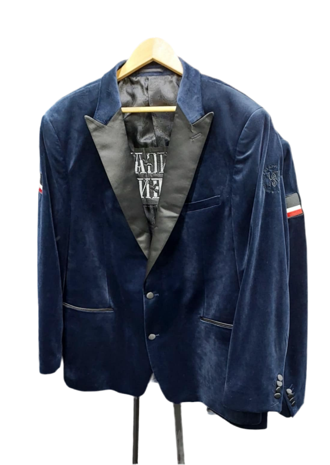 TANGATA WHENUA VELVET BLAZERS